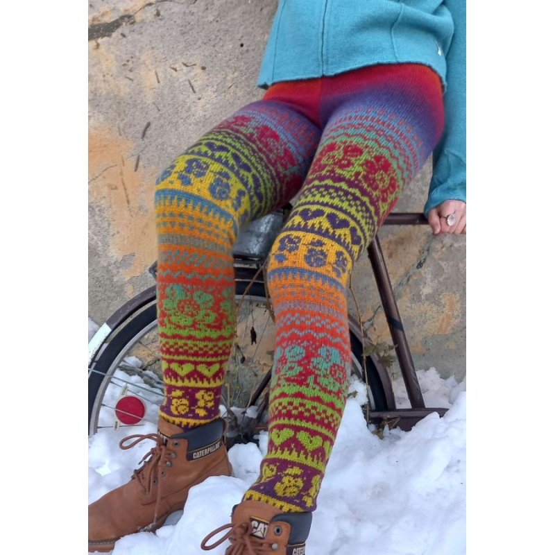 Kauni wool leggings with patterns