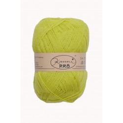 RR8-S One coloured 8/2 yarn...